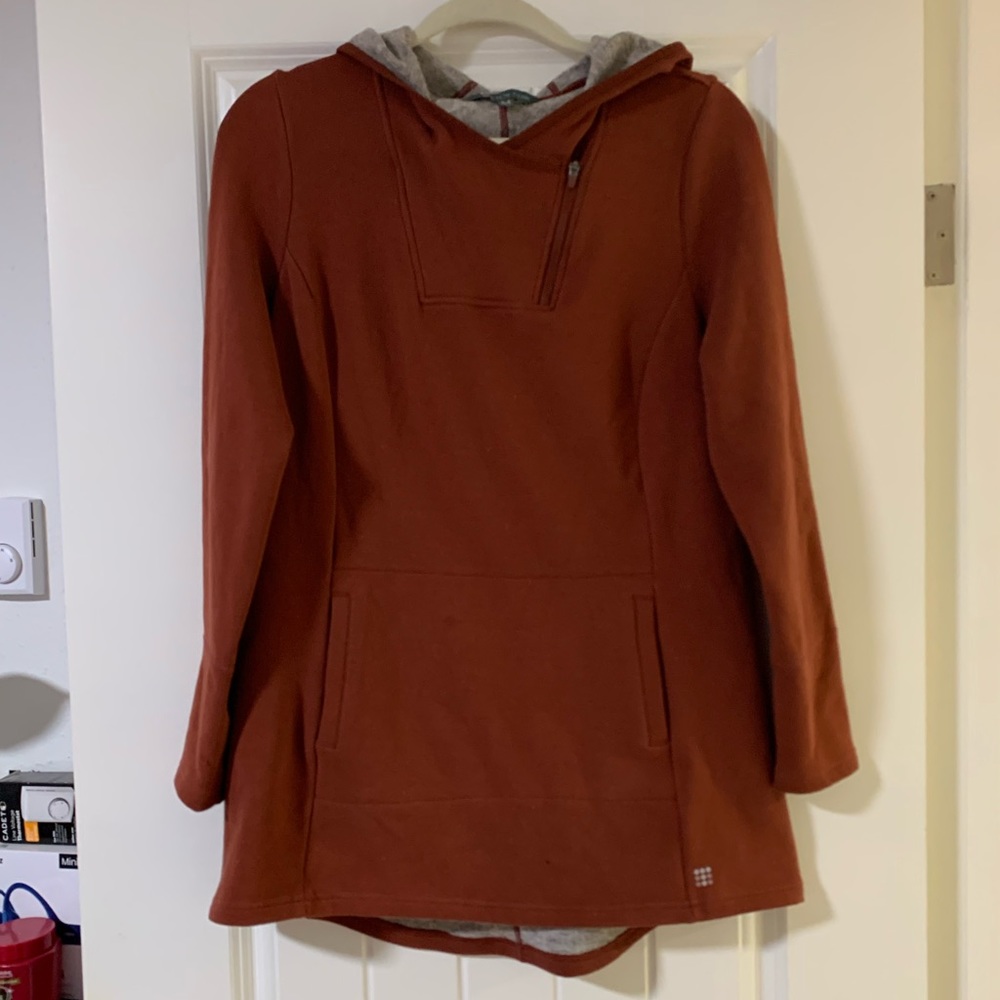 Title Nine Sweatshirt